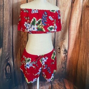 New set - ruffled crop top with short set